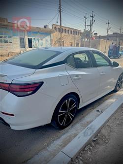 نیسان سێنترا